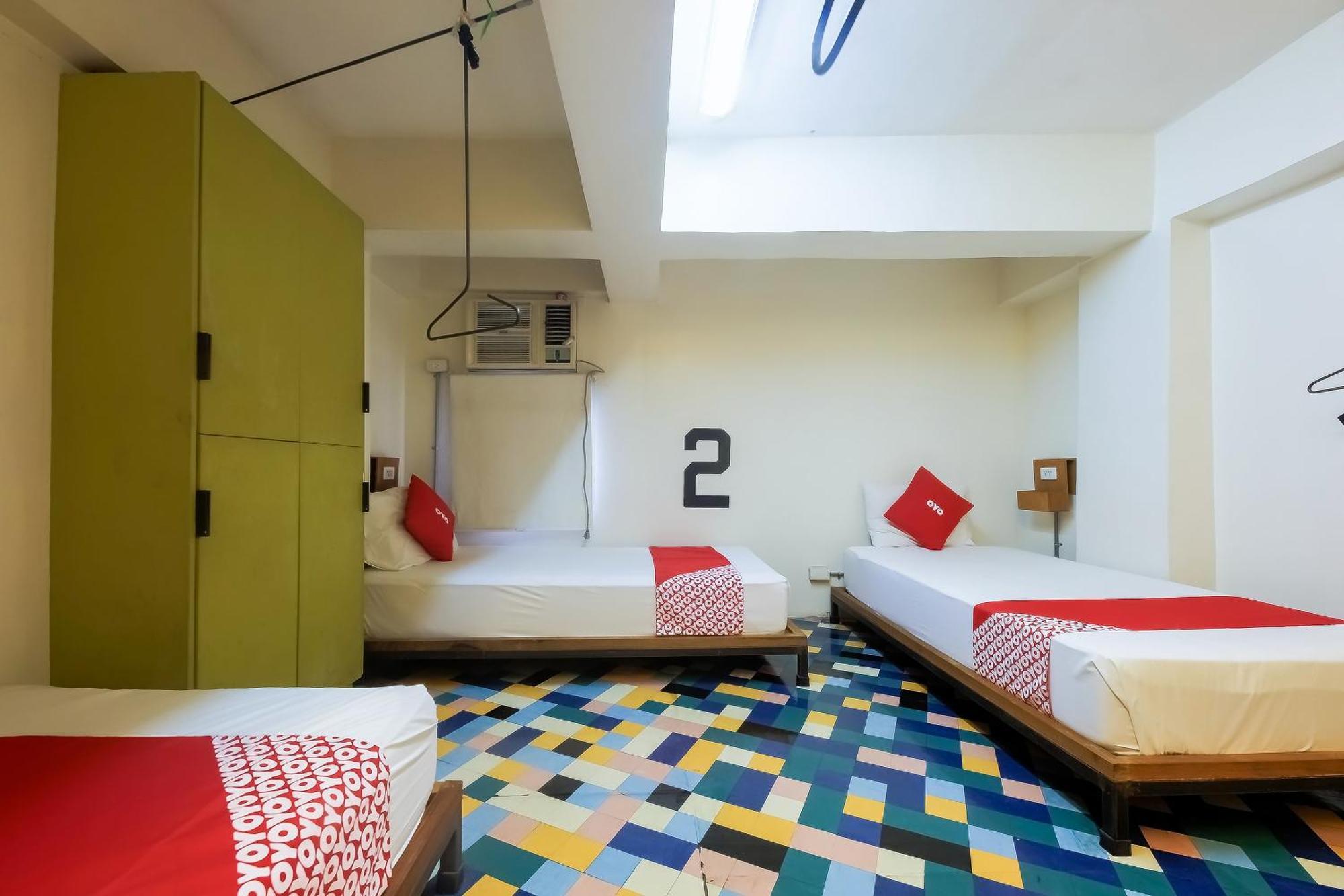 Spot On Junction Hostel Makati City Exterior foto