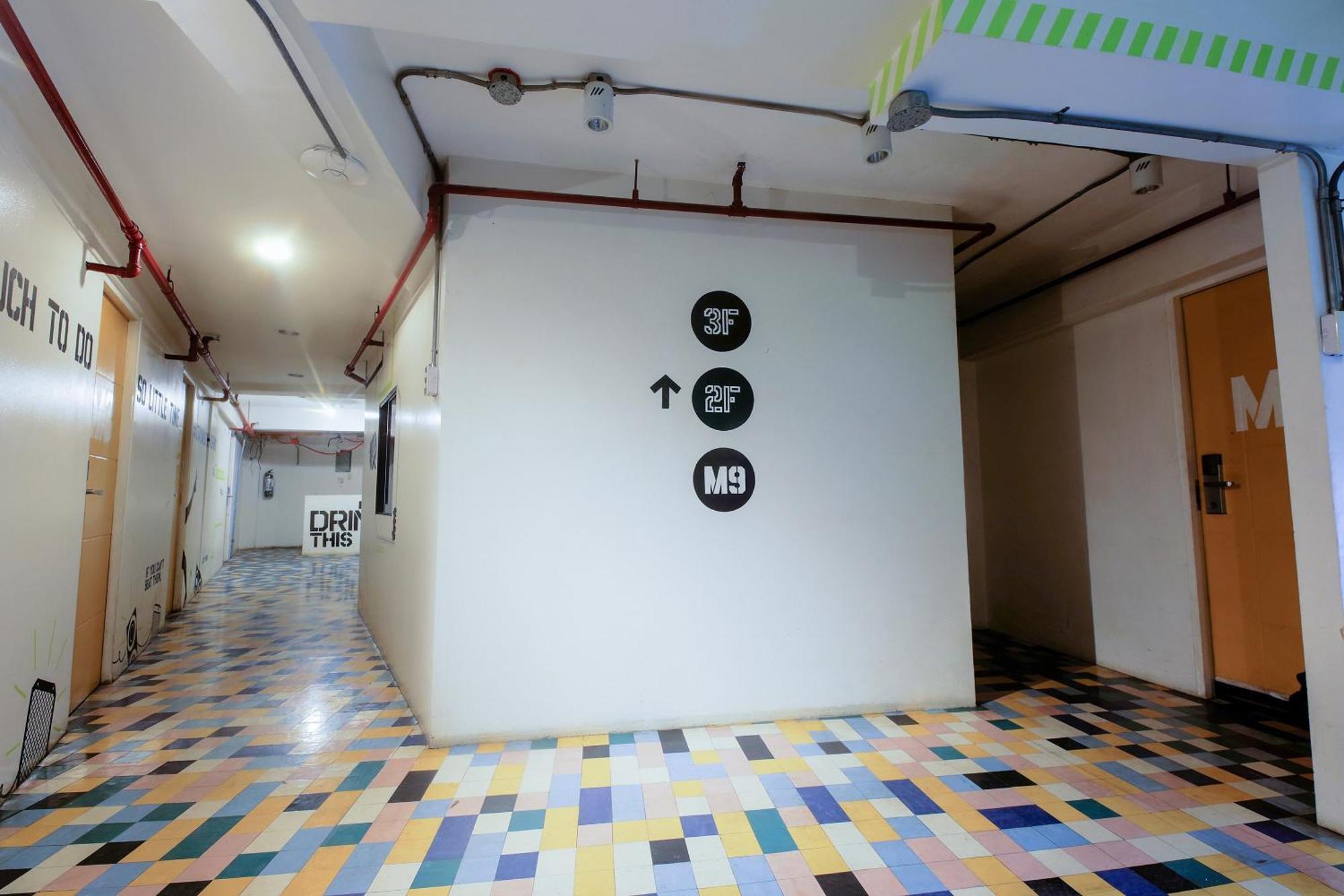 Spot On Junction Hostel Makati City Exterior foto