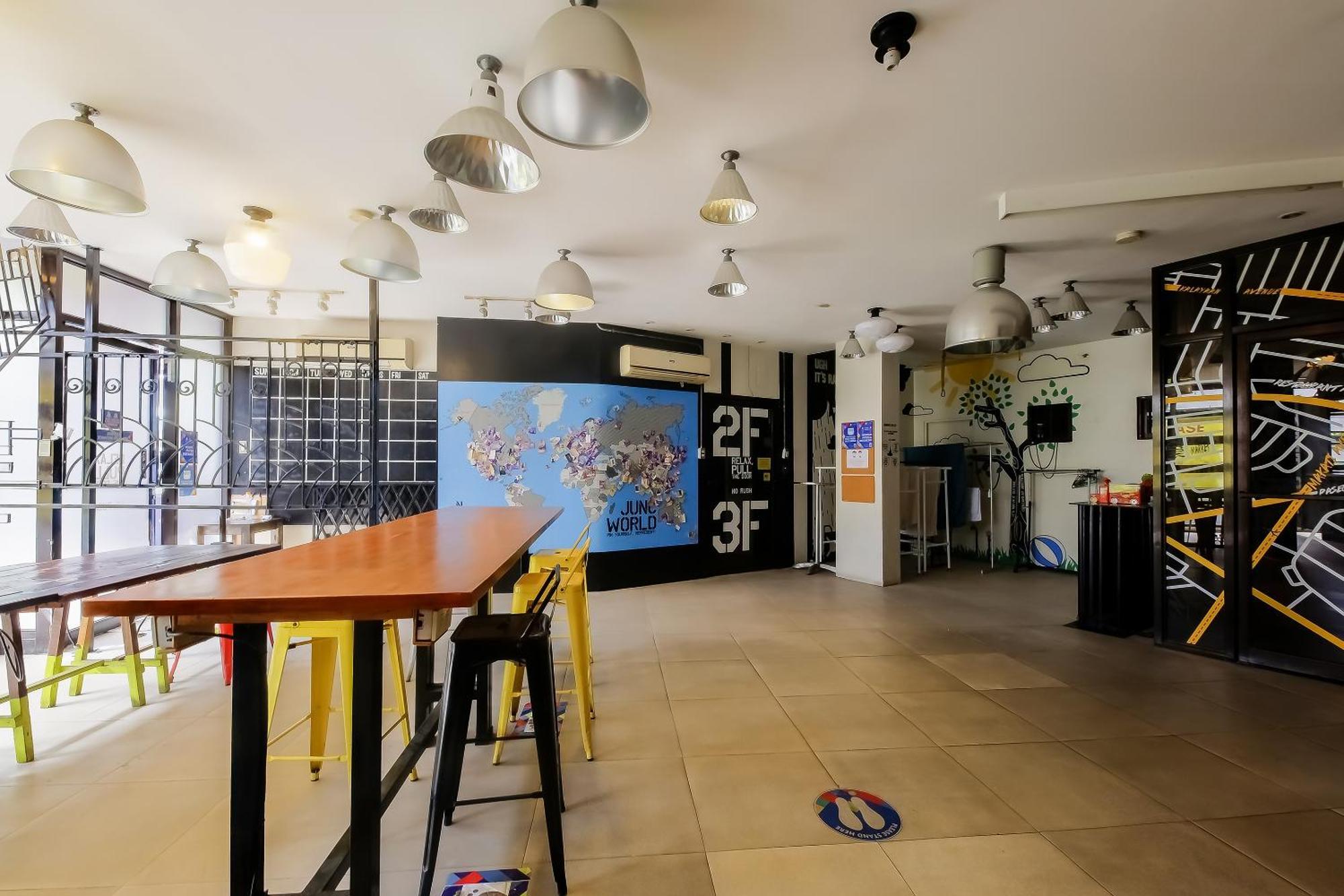 Spot On Junction Hostel Makati City Exterior foto